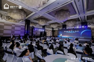 荣耀加冕，实至名归 | 3377体育门窗再度斩获三大行业重磅奖项